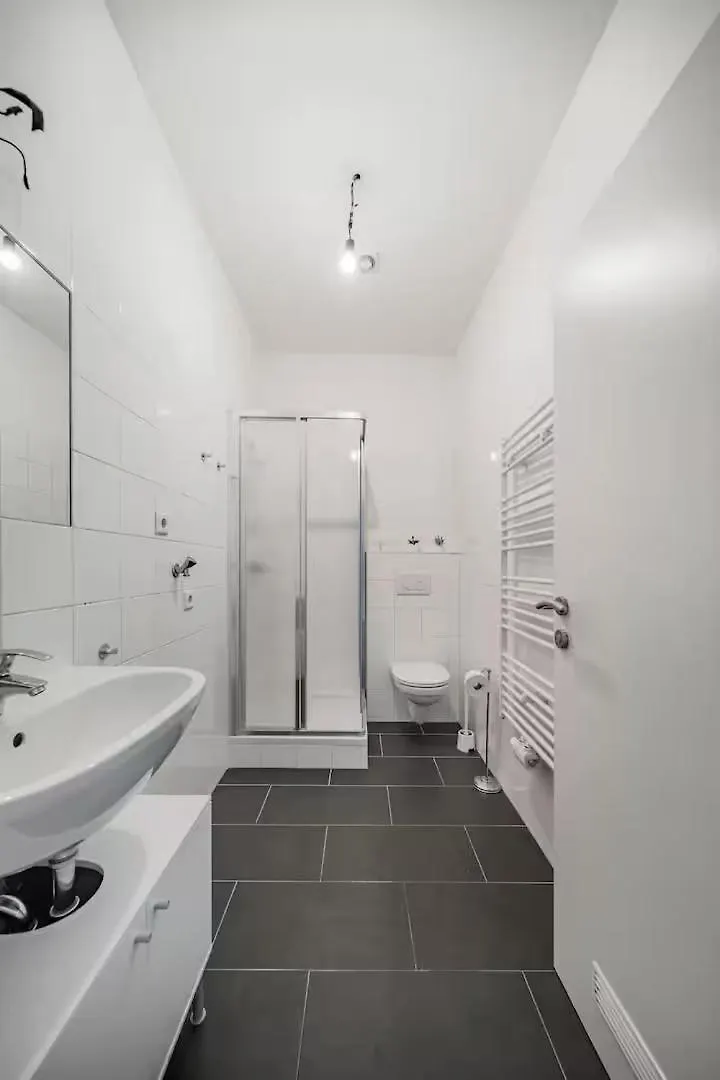 Apartment Danube Studio Living Vienna