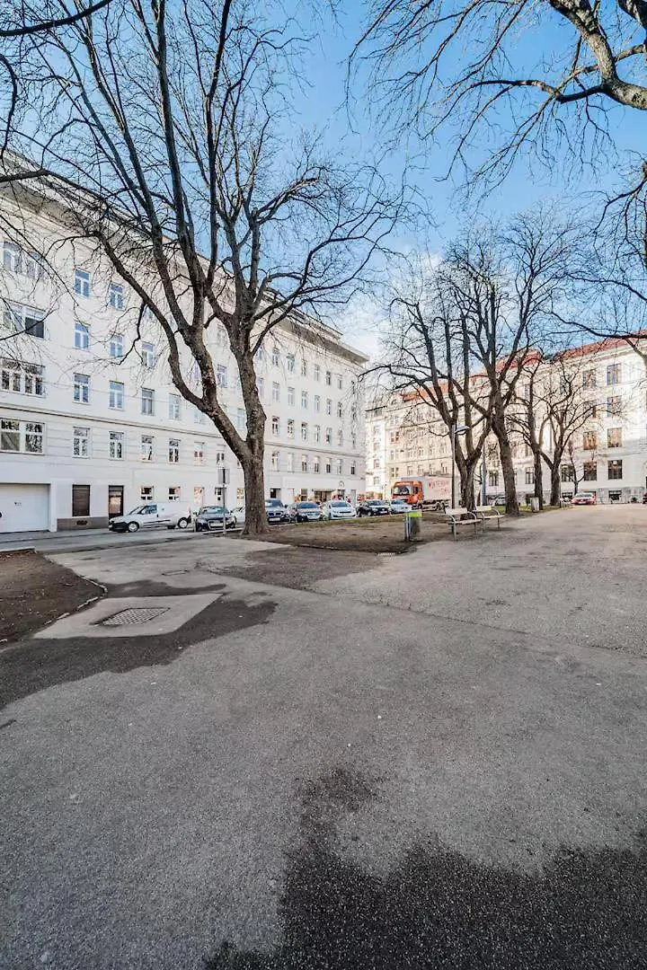 Danube Studio Living Vienna